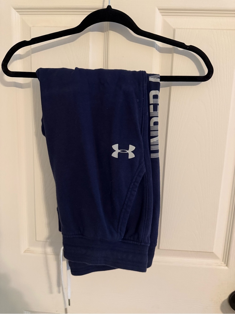 Under Armour womens Navy Logo Sweatpants